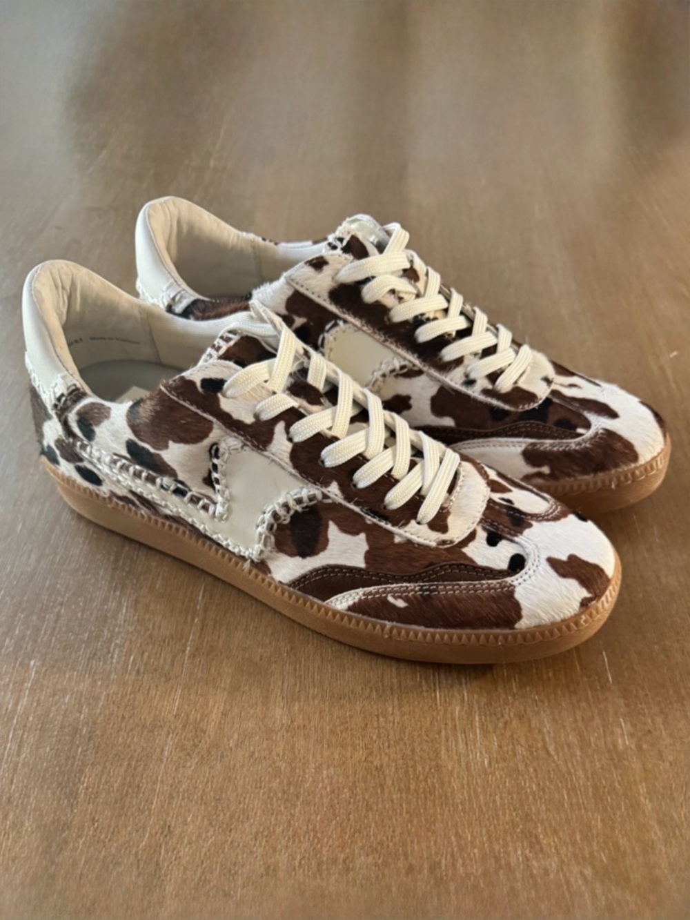 Women’s Dolce Vita Notice Stitch Low-Profile Sneakers - Picture 6 of 9